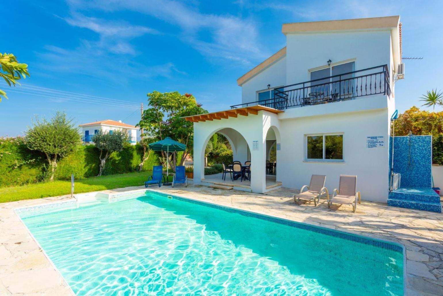 Sun Beach Villa Tria Polis Exterior foto